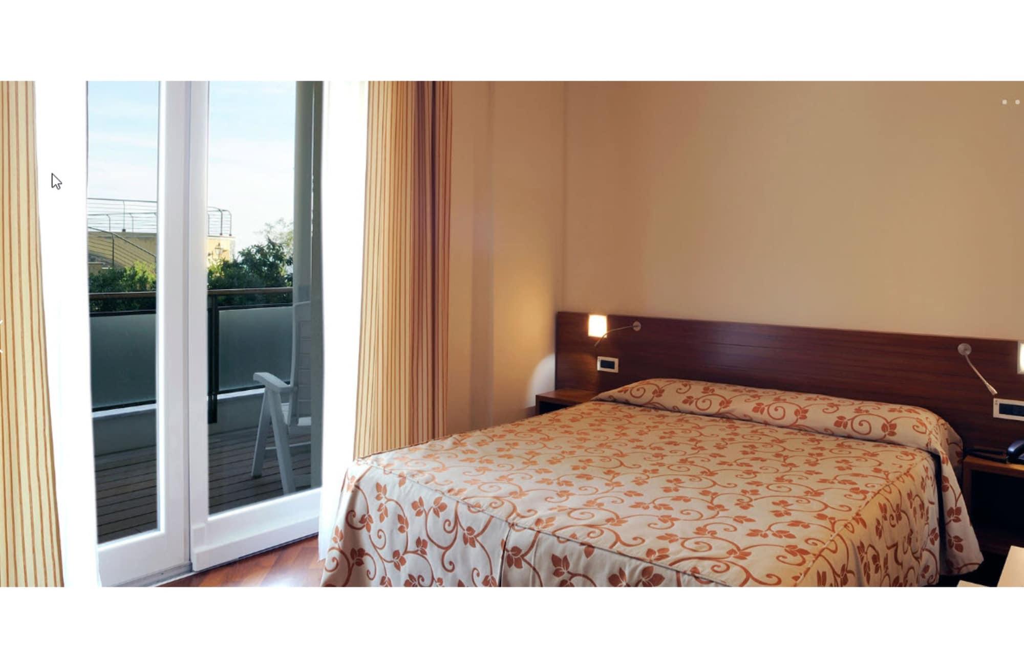 Hotel Le Roi Varazze Esterno foto