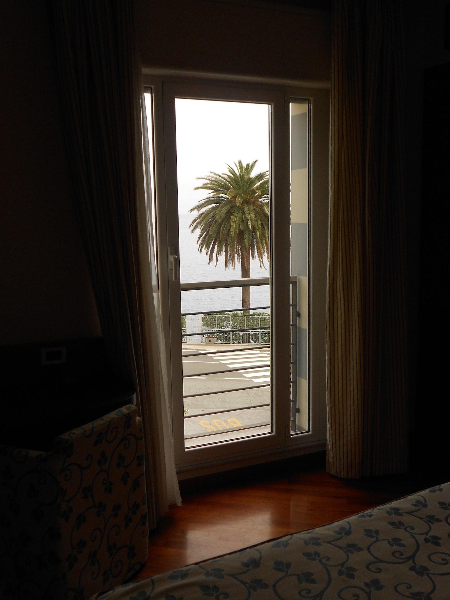 Hotel Le Roi Varazze Esterno foto
