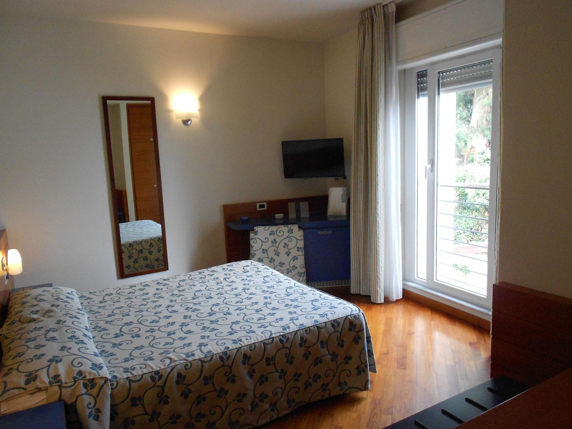 Hotel Le Roi Varazze Esterno foto