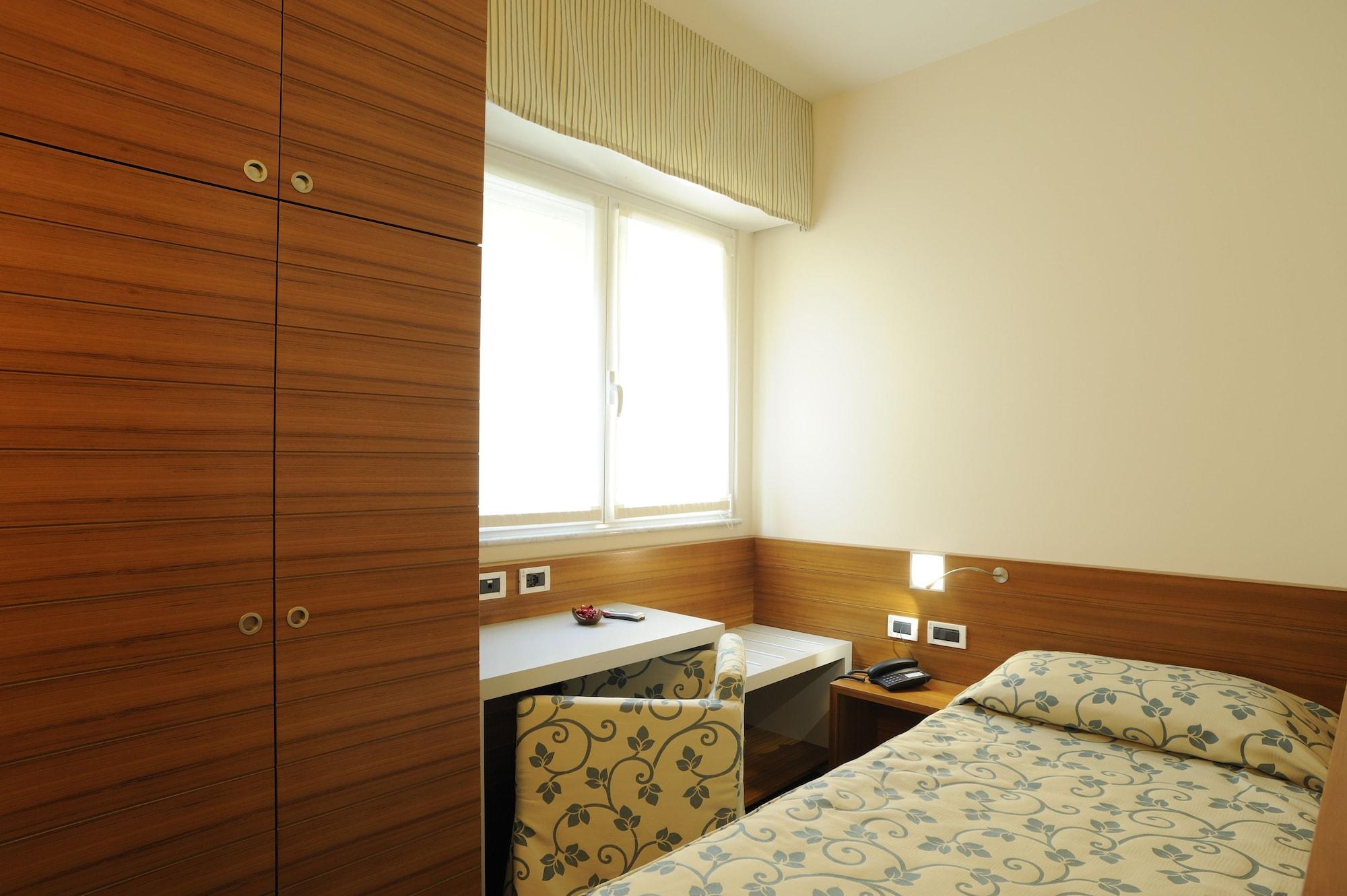 Hotel Le Roi Varazze Esterno foto