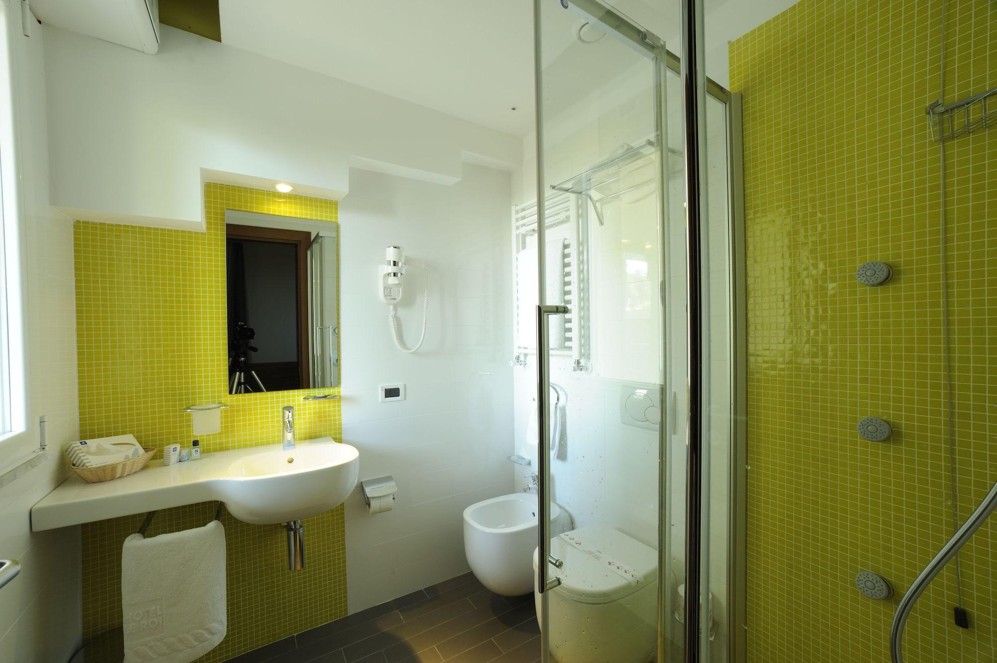 Hotel Le Roi Varazze Esterno foto