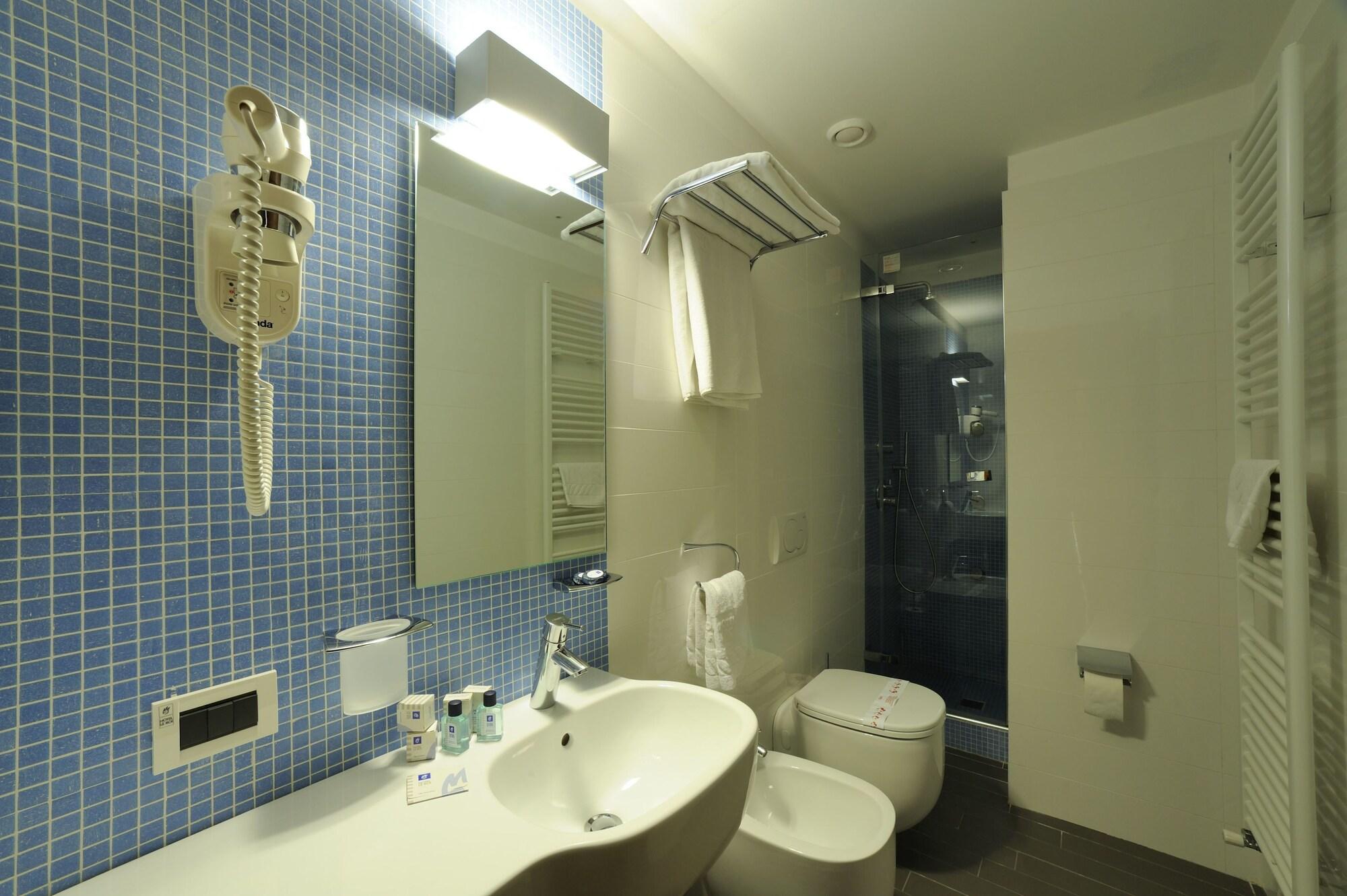 Hotel Le Roi Varazze Esterno foto